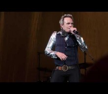 Watch DAVID LEE ROTH Perform In Columbia