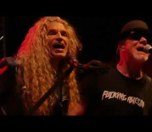 Video: GREAT WHITE Performs At MONSTERS OF ROCK Pre-Cruise Party In Miami