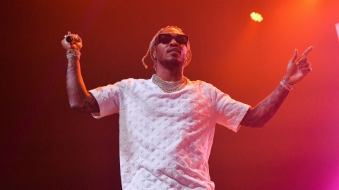 Future donates masks to health workers and coronavirus patients via his charity foundation