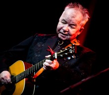 Country musician John Prine remains “very ill” in coronavirus battle