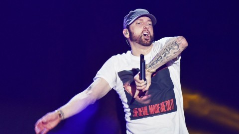 Eminem’s ‘Curtain Call: The Hits’ rejoins Billboard chart 15 years after its release