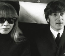 Paul McCartney pays tribute to “dear friend” Astrid Kirchherr: “We fell in love with her style”