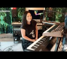 EVANESCENCE’s AMY LEE And TROY MCLAWHORN Cover BANANARAMA’s ‘Cruel Summer’ (Video)