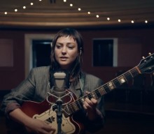 Listen to Angel Olsen’s moody cover of 1930s classic ‘I’ll Be Seeing You’