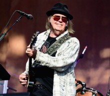 Neil Young to spend $20,000 to remove Facebook and Google logins from archives website