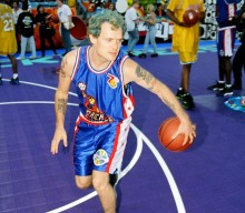 Watch Red Hot Chili Peppers’ Flea shoot six consecutive 3-pointers in a ’90s basketball competition