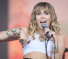 Watch Miley Cyrus perform ‘Midnight Sky’ for ‘The Graham Norton Show’