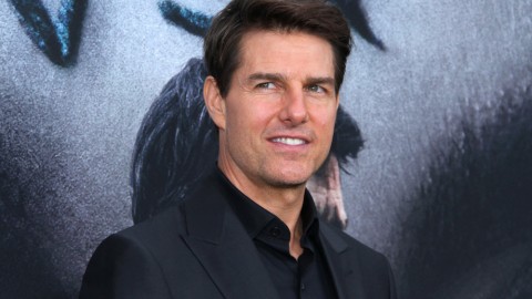 Tom Cruise seen riding on top of a speeding train during ‘Mission: Impossible 7’ filming