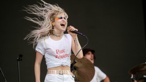 Hayley Williams announces three-track record ‘Self-Serenades’, featuring new song