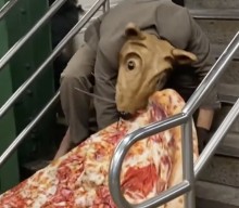 Actor dressing up as life-sized ‘pizza rat’ in New York goes viral