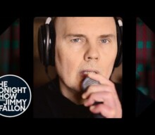 SMASHING PUMPKINS Perform ‘Cyr’ Title Track On ‘The Tonight Show Starring Jimmy Fallon’ (Video)
