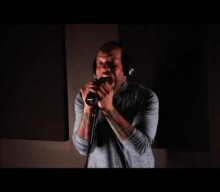 Watch Ex-KILLSWITCH ENGAGE Frontman HOWARD JONES Sing Stunning Rendition Of LYNYRD SKYNYRD’s ‘Simple Man’
