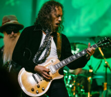 Watch Metallica’s Kirk Hammett play Peter Green’s legendary Les Paul guitar at tribute concert