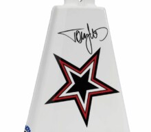 MÖTLEY CRÜE’s TOMMY LEE Partners With LATIN PERCUSSION For ‘Rock Star’ Cowbell