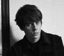 Listen to Jake Bugg’s comforting new single, ‘Downtown’