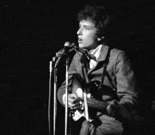 Bob Dylan’s guitar from ‘Blonde On Blonde’ sessions goes up for auction