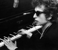 “Semi-literate”: Bob Dylan biographers trade insults over authenticity of each other’s work