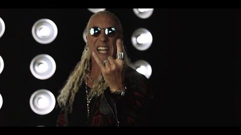 DEE SNIDER: ‘Leave A Scar’ Album Details Revealed; ‘I Gotta Rock (Again)’ Music Video Available