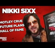 NIKKI SIXX On How MÖTLEY CRÜE Has Managed To Stay Together 40 Years: ‘I Think The Camaraderie Is A Big Part Of It’