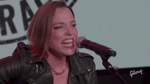 Watch HALESTORM’s LZZY HALE And JOE HOTTINGER Perform At ‘Gibson Live: A Celebration Of Artists To Benefit Gibson Gives’