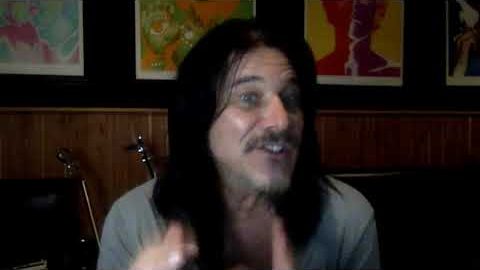 Ex-GUNS N’ ROSES Guitarist GILBY CLARKE: ‘I’ll Always Be Friends With AXL ROSE’