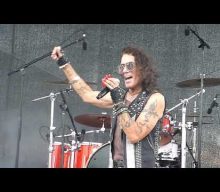 Watch STEPHEN PEARCY Perform RATT Classics At Colorado’s FREEDOM FESTIVAL