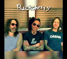 BUCKCHERRY Teams Up With Guitar String Jewelry Company To Raise Money For Charity