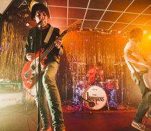 Listen to The Cribs’ cover of Comet Gain’s ‘Finger-Nailed For You’