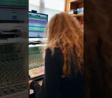 DAVE MUSTAINE Shares Brutal New Riff From Upcoming MEGADETH Album