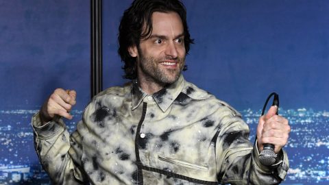 Chris D’Elia returns to stand-up, reportedly jokes about being “cancelled”