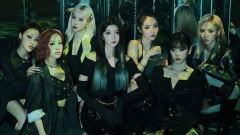 Dreamcatcher on new mini-album ‘Summer Holiday’ and experimenting with genres outside of rock