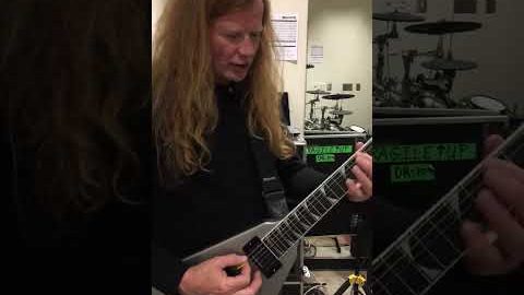 DAVE MUSTAINE Teaches You How To Play Main Riff In MEGADETH’s ‘Tornado Of Souls’ (Video)