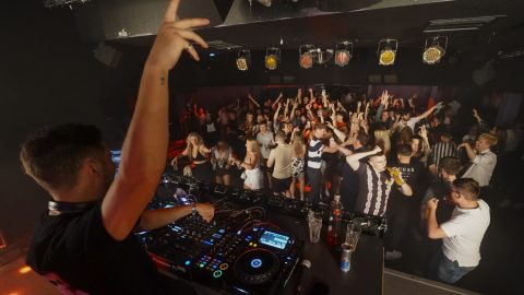 90,000 jobs lost in UK nightlife sector due to COVID, says new report