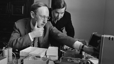 British computing pioneer Sir Clive Sinclair has died