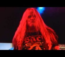 SEBASTIAN BACH Performs SKID ROW’s ‘Slave To The Grind’ Album In Houston, Texas (Video)