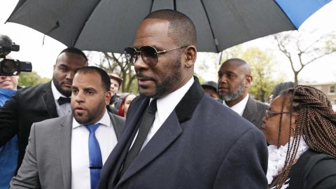 R. Kelly’s federal trial in Chicago for child pornography postponed to summer 2022