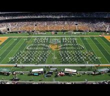 FOO FIGHTERS Honored With Halftime Performance By ‘Baylor University Golden Wave Band’