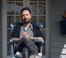 Frank Turner examines relationship with trans parent on personal new single ‘Miranda’