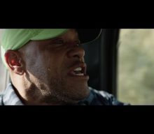 SION Feat. Ex-KILLSWITCH ENGAGE Singer HOWARD JONES And YouTube Guitar Sensation JARED DINES: ‘Inside The Hollow’ Music Video