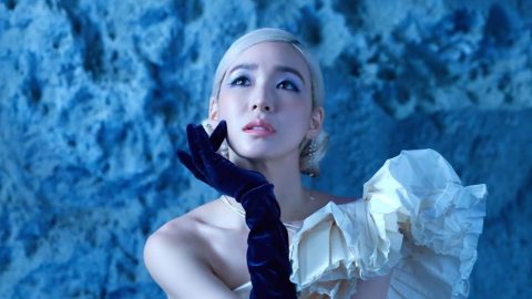 Watch Tiffany Young cover Mariah Carey’s ‘All I Want For Christmas Is You’