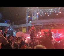 Here Is New Video Of LAMB OF GOD Performing With PHIL DEMMEL On This Year’s SHIPROCKED Cruise