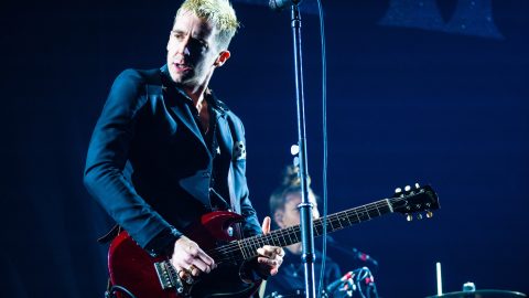 Miles Kane reschedules 2022 UK tour due to rise in COVID cases