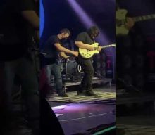 Watch: MAMMOTH WVH Performs Cover Of ALICE IN CHAINS’ ‘Them Bones’ In Salt Lake City