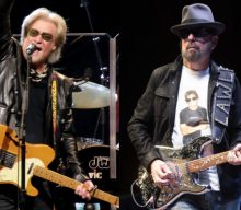 Daryl Hall shares stripped-back cover of Eurythmics’ ‘Here Comes The Rain Again’