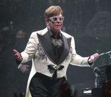 Elton John “shaken” after his private jet is forced to make an emergency landing