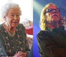 False report of Queen Elizabeth’s death could be a mix-up about Queens Of The Stone Age