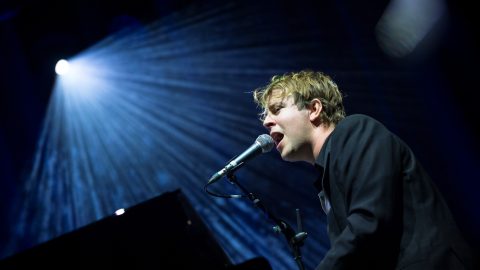 Watch Tom Odell perform ‘Another Love’ for Ukrainian refugees