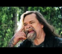 Ex-W.A.S.P. Guitarist CHRIS HOLMES Releases Music Video For ‘I Am What I Am’