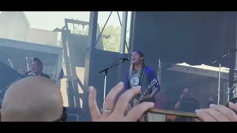 Watch PUDDLE OF MUDD Perform At San Antonio’s FIESTA OYSTER BAKE
