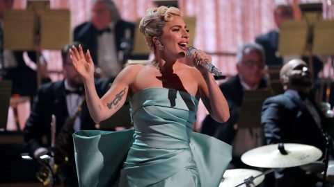 Lady Gaga pays tribute to Tony Bennett at Grammys 2022